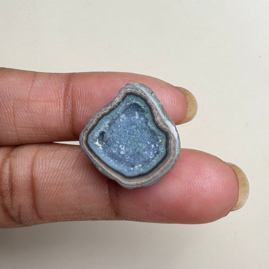 Raw Black Agate Geode Druzy Slice 20–25mm | Natural Gemstone for Rings Meena Design