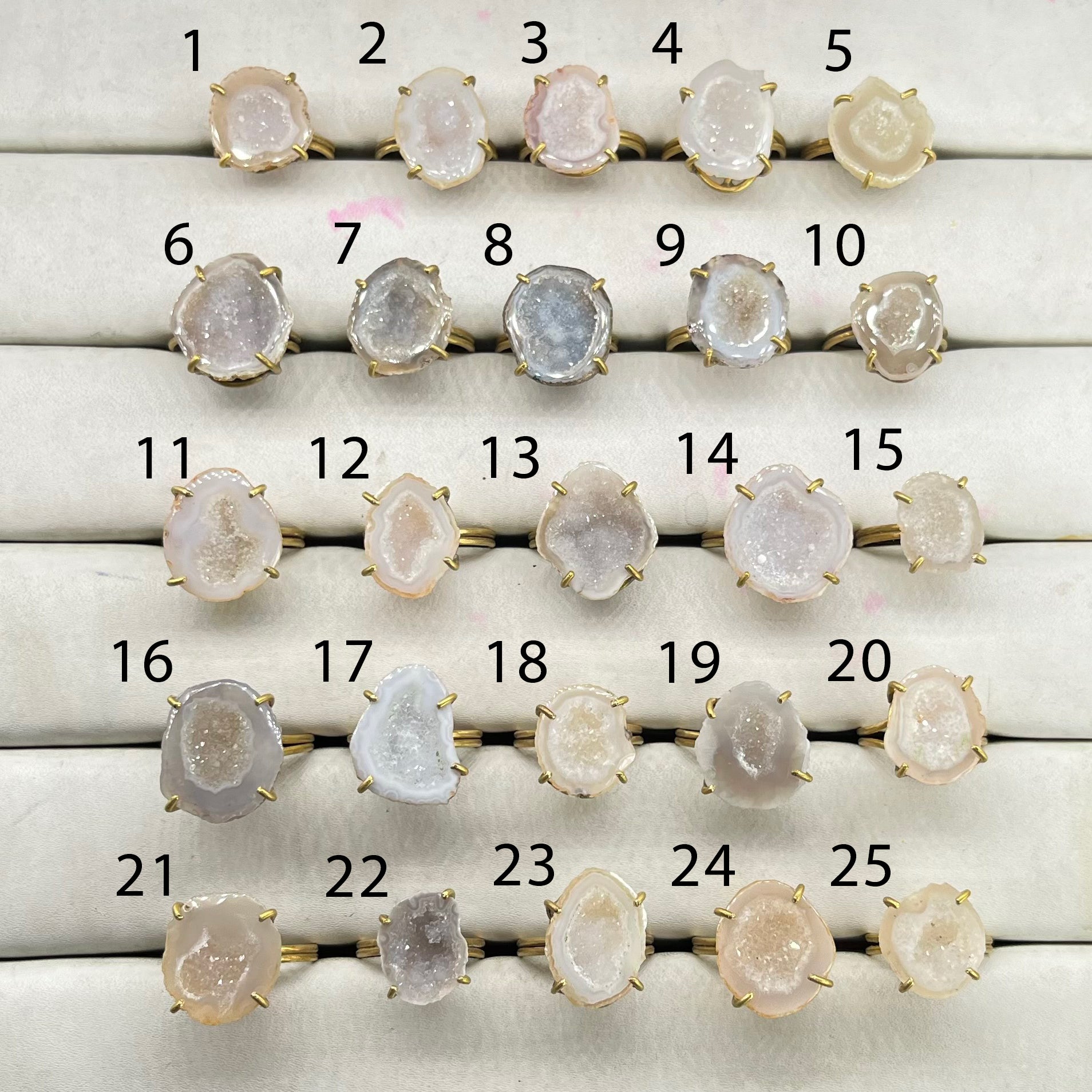 Rings by Selection Anokha Brass Gold Plated 15 - 20 MM Gray My Store