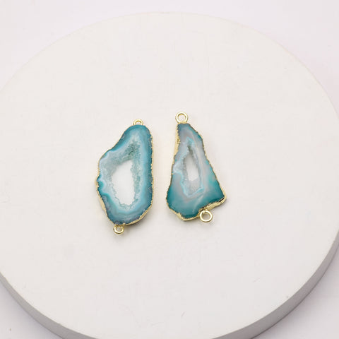 Small druzy geode connector for dainty jewelry