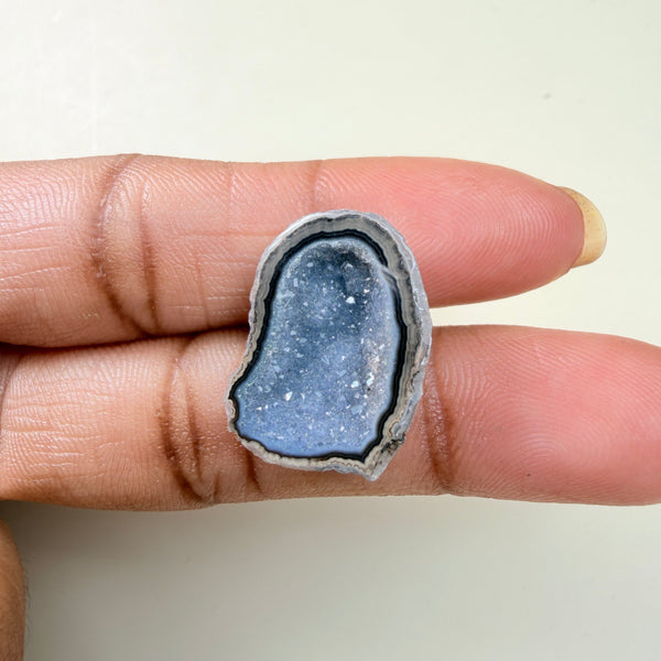 Black Geode Druzy Slice 20–25mm for Ring Making | Natural Agate Geode Gemstone | Wholesale Jewelry Supplies Meena Design