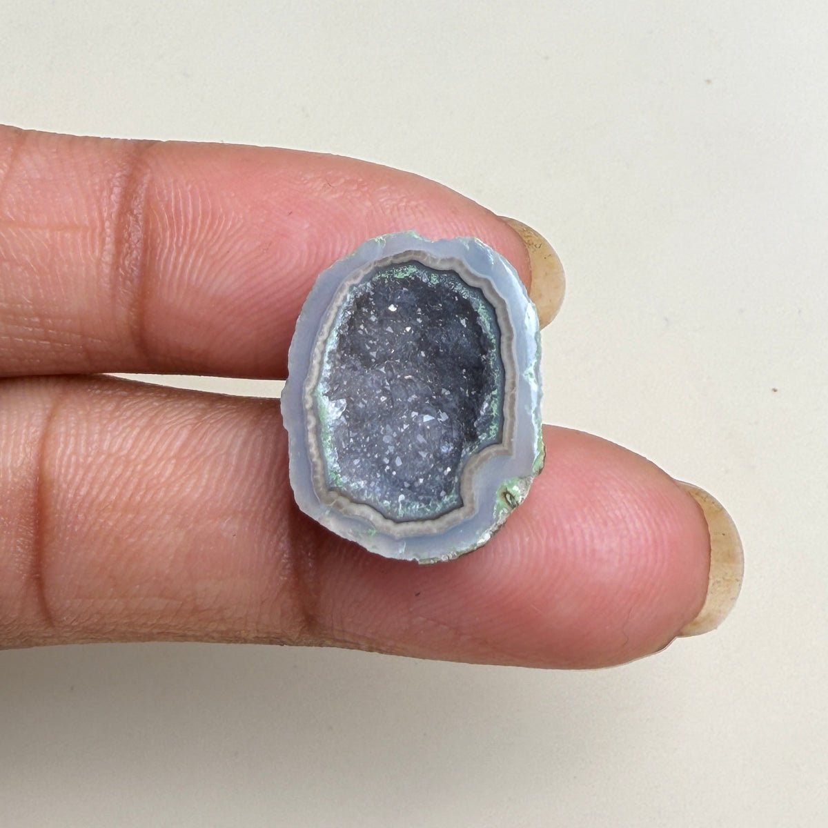 Black Geode Druzy Slice 20–25mm Wholesale | Natural Agate Ring Making Stone Meena Design