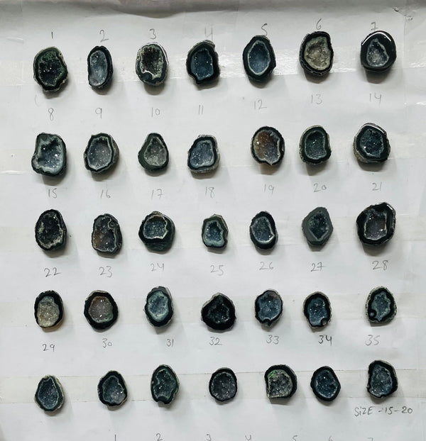 Black Color Enhanced Agate Geode Druzy (15–20 mm) – Premium Natural Stones for Rings My Store