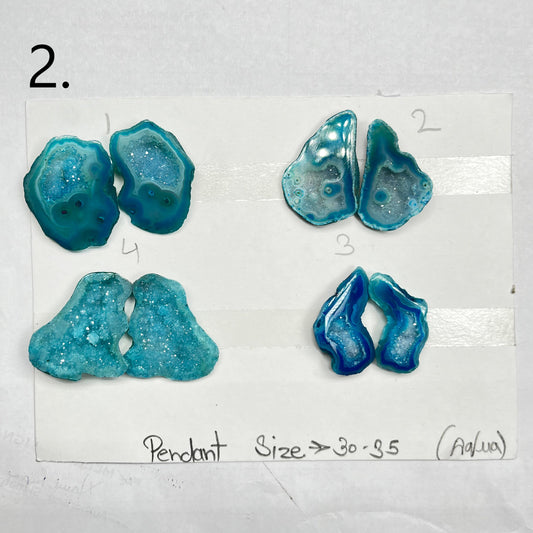 Geode ( Pairs ) Pendant stone by Selection 35 - 45 mm Aqua My Store
