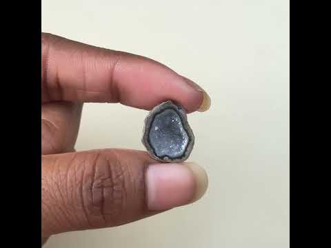 Black Geode Druzy Slice 20–25mm Factory Wholesale | Natural Agate Stone